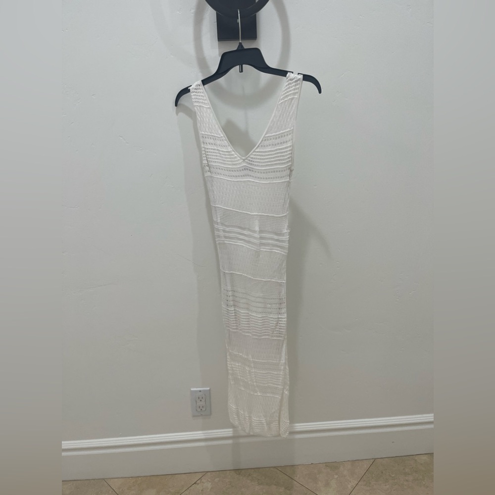 White beachy dress
